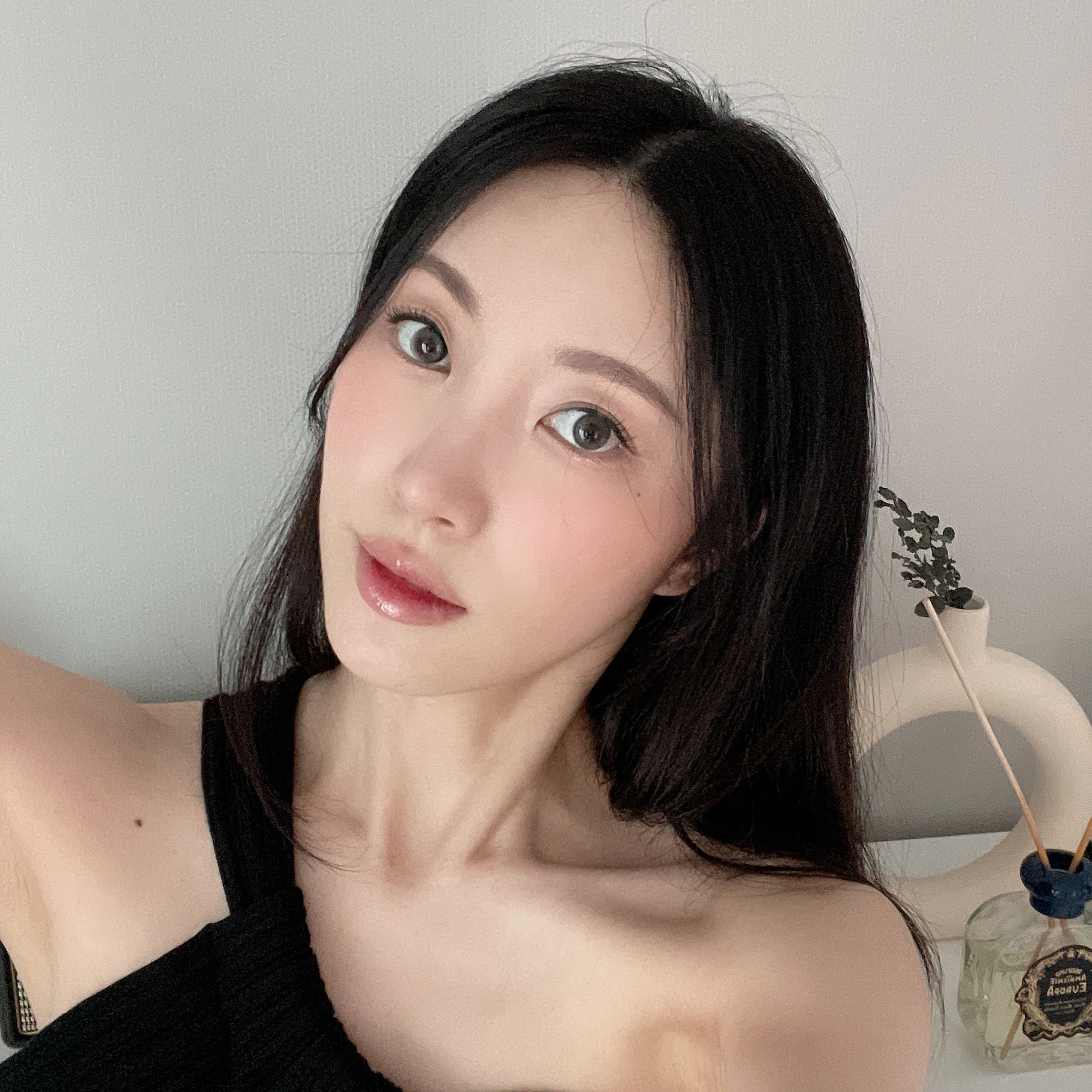 네이버 인플루언서: 유화의 홈